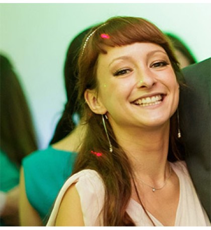 Никола Эдвардс