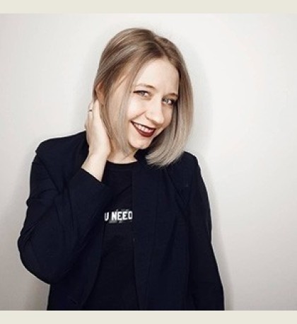 Анастасия Максимова