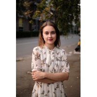 Юлия Шляпникова