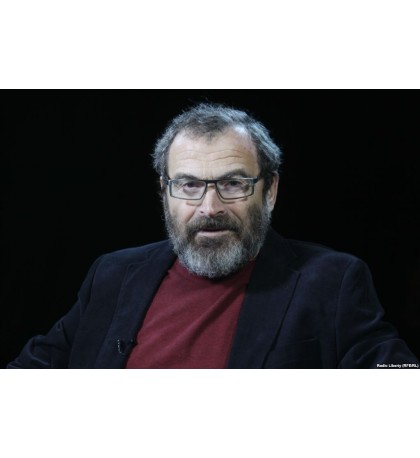 Аркадий Дубнов