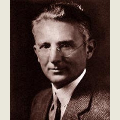 Dale Carnegie