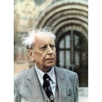 Дмитрий Лихачев