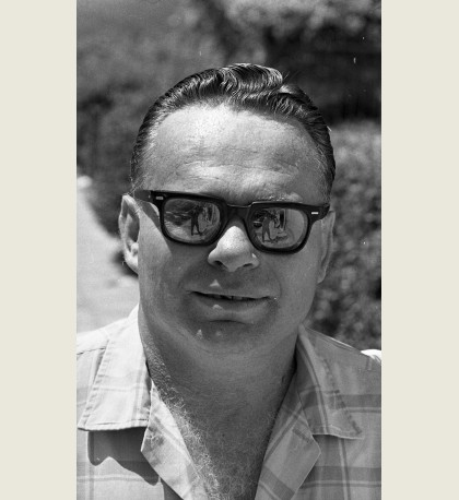 David Schweitzer