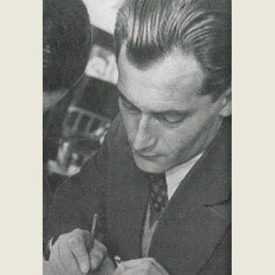 Евгений Петров